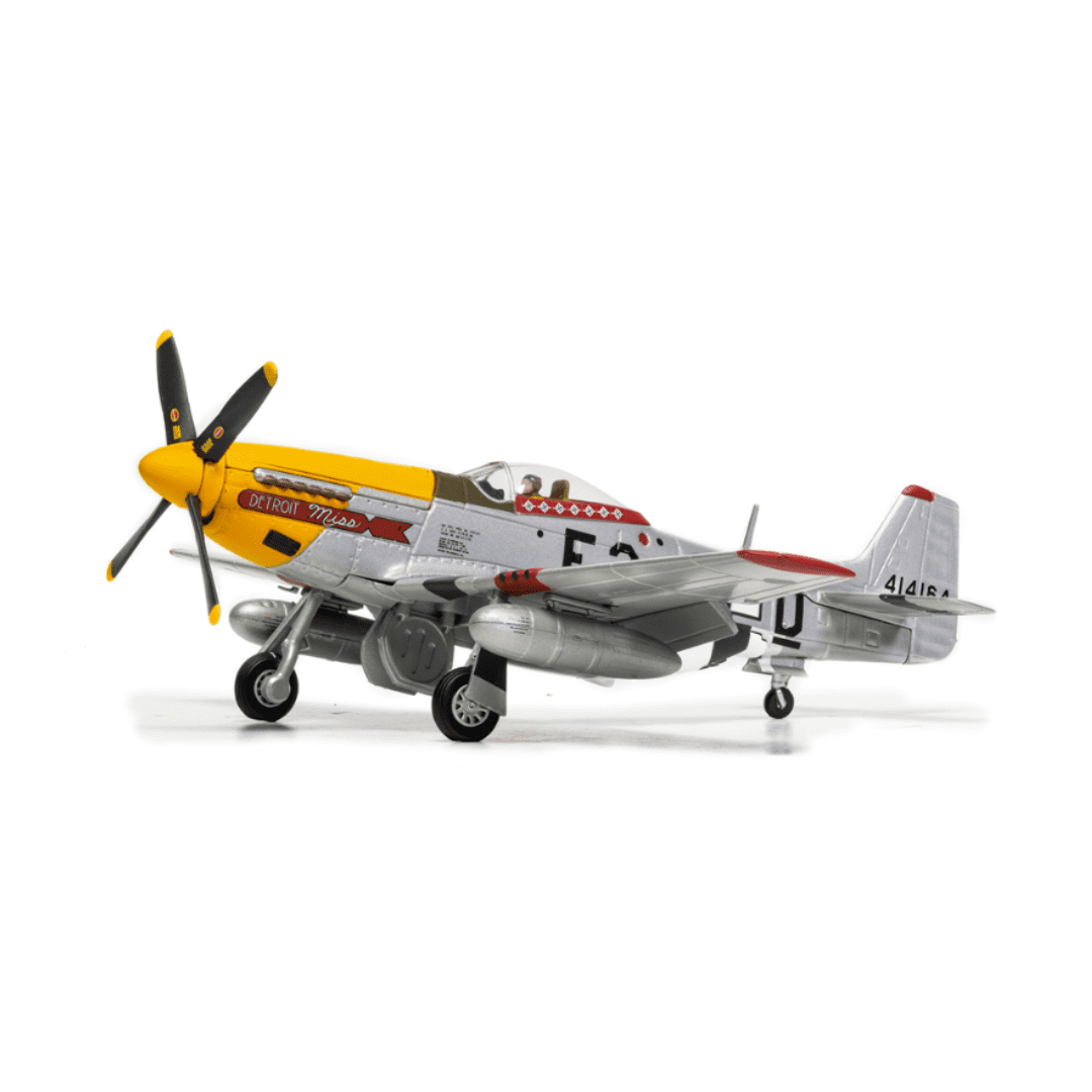 North American P-51D-10-NA Mustang - USAAF,"44-14164" E2-D "Detroit Miss",Lt.Urban L.Drew,375th FS,361st FG,US Eighth Air Force,RAF Little Walden - 7th october 1944,double Me262 jet victory