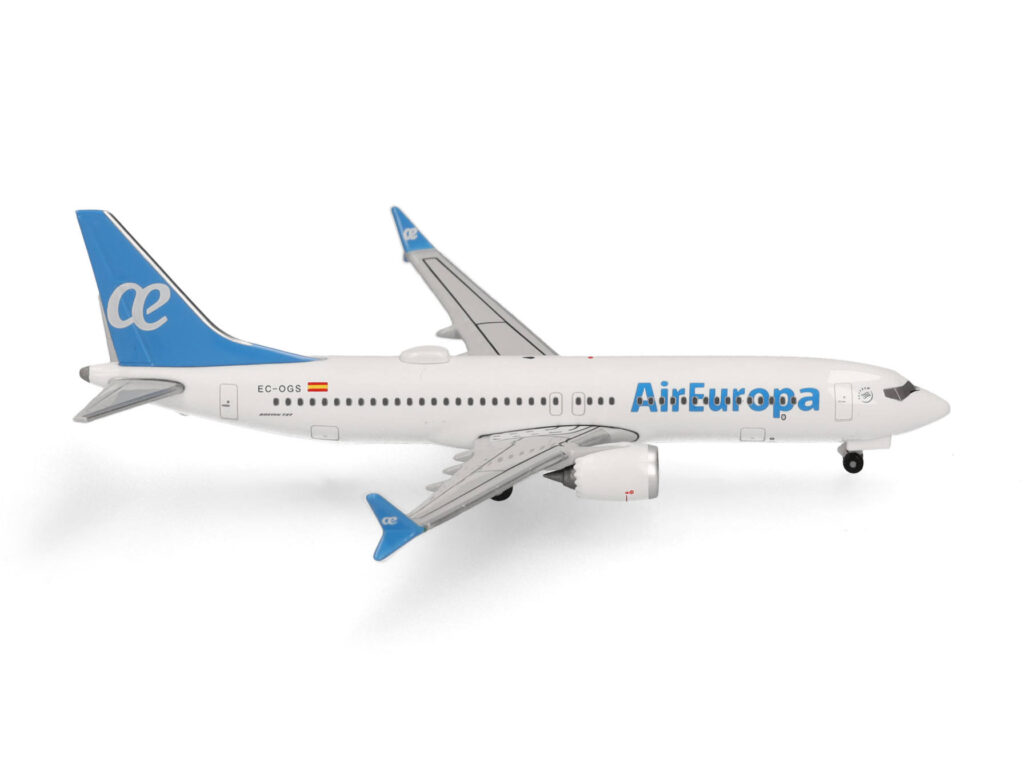 Boeing 737 Max 8 - Air Europa, Reg."EC-OGS", Herpa, Scala 1:500